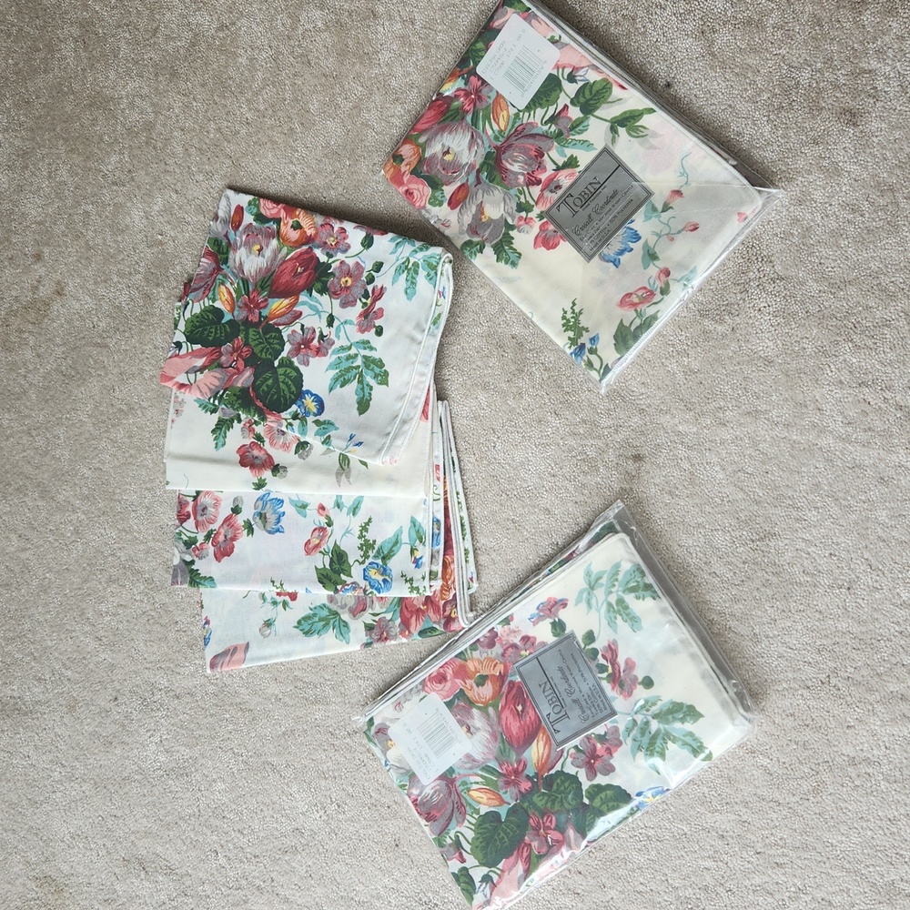 Cloth napkins, English Garden, 17" x 17"